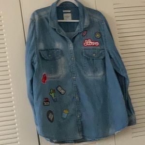 Women’s Distressed Denim Shirt